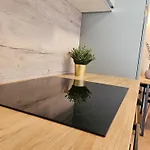 劳维扎达尔公寓酒店 公寓 *