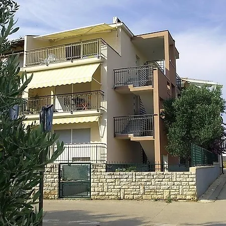 Apartment Lovre Zadar