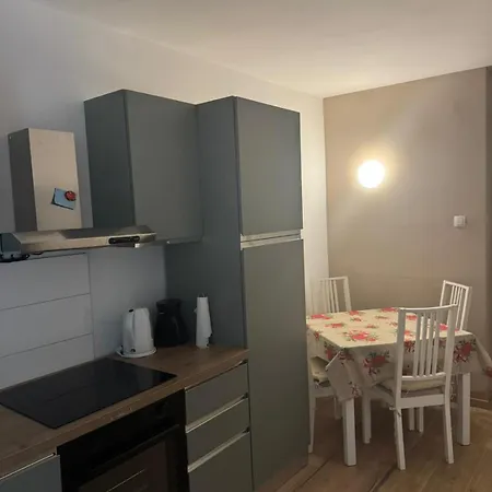 Lovre Apartment Zadar